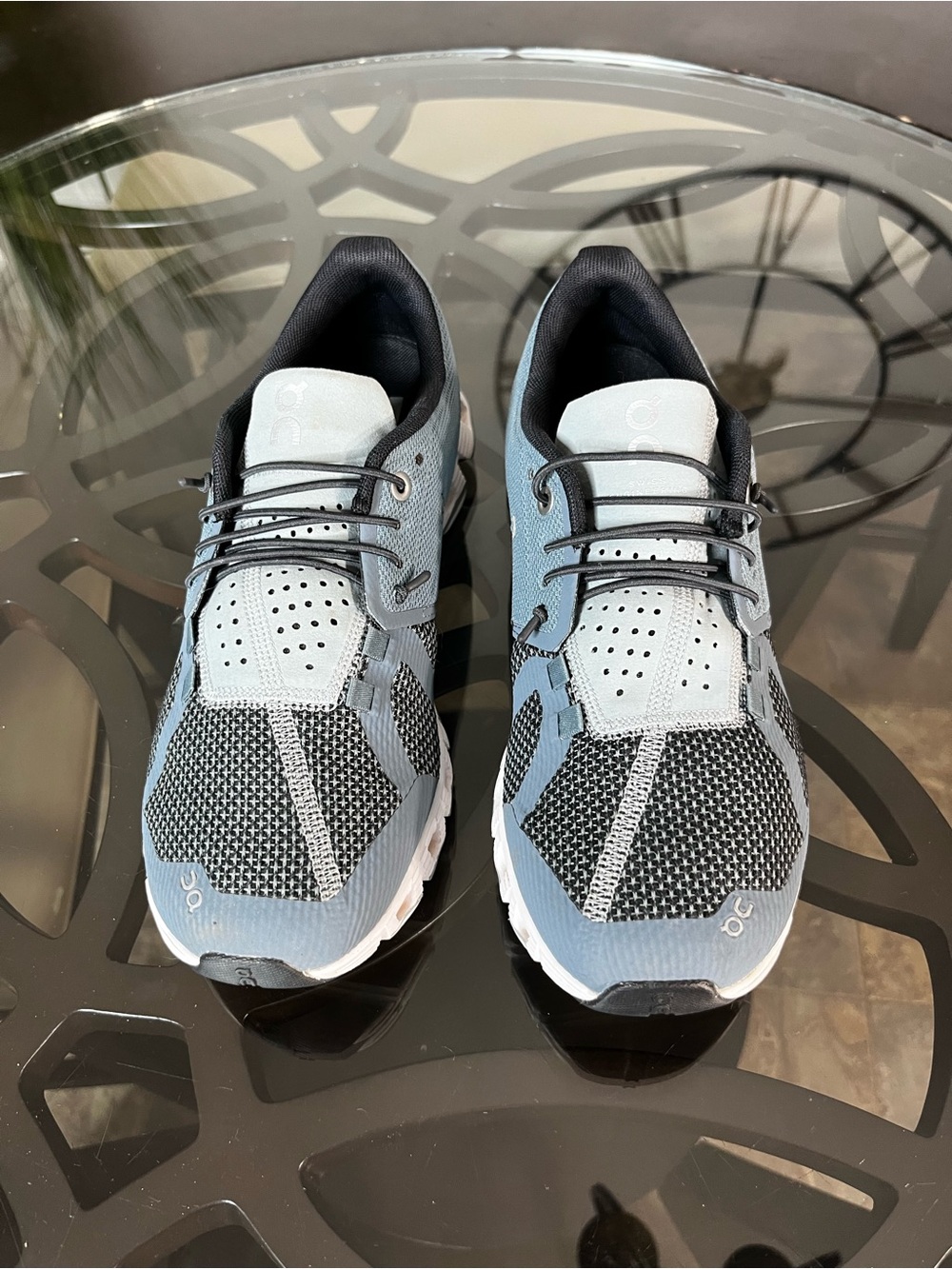 On Running Cloud 5 Tide
Blue / Magnet Gray Athletic Sneakers Shoes Women Sz 8 - Picture 3 of 6